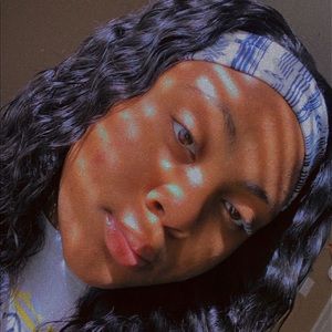 Meet your Posher, Ashanti